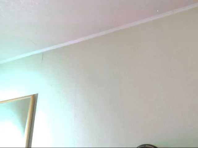 Blondebeauty19 – webcam model profile photo Image 16