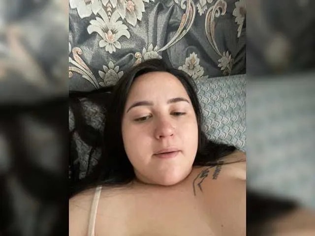 TyleneBuck – webcam model profile photo Image 8