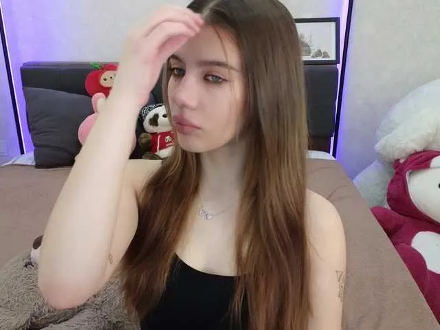 Sara- – webcam model profile photo Image 13