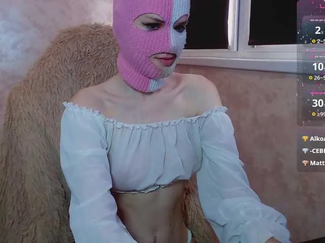 Magic-Alice – webcam model profile photo Image 9