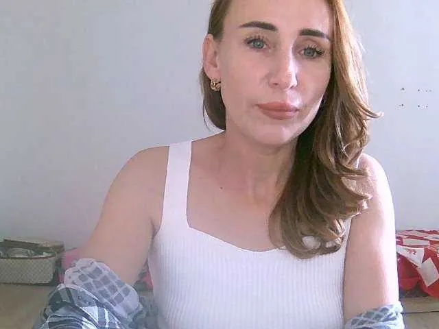 Eeelisss666 – webcam model profile photo