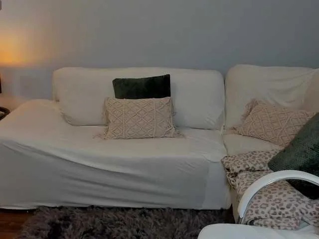 Pamela-Velvet – webcam model profile photo Image 9