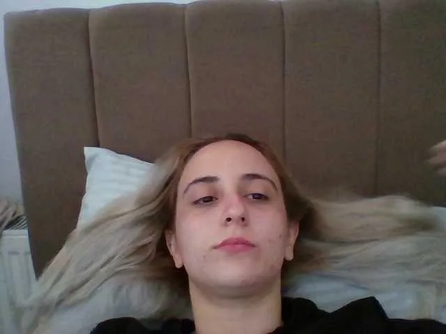 BellaBon – webcam model profile photo Image 6