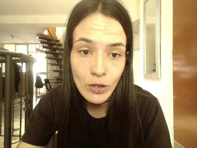 annie-19 – webcam model profile photo Image 10