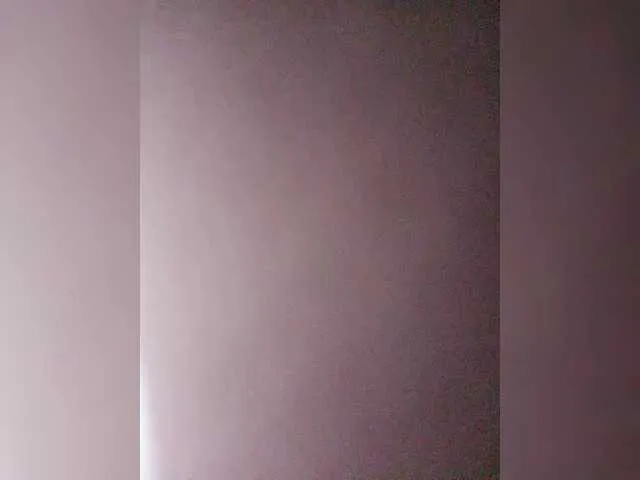 EmmiHot Image 10
