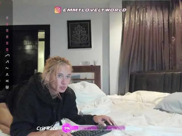 UKRaunchyRobyn – webcam model profile photo Image 13