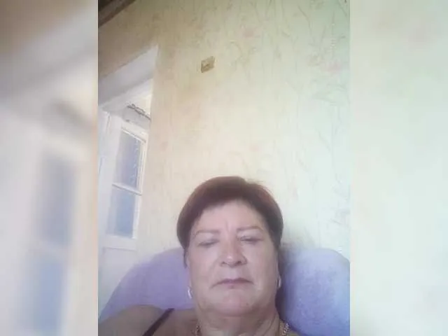 SusyBlair – webcam model profile photo Image 5