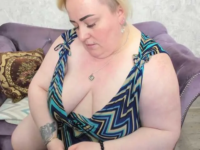 MarilynRainbow – webcam model profile photo Image 5