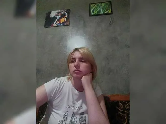 BellaBelll – webcam model profile photo Image 11