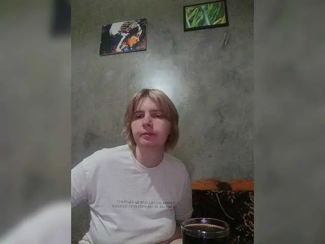 BellaBelll – webcam model profile photo Image 4