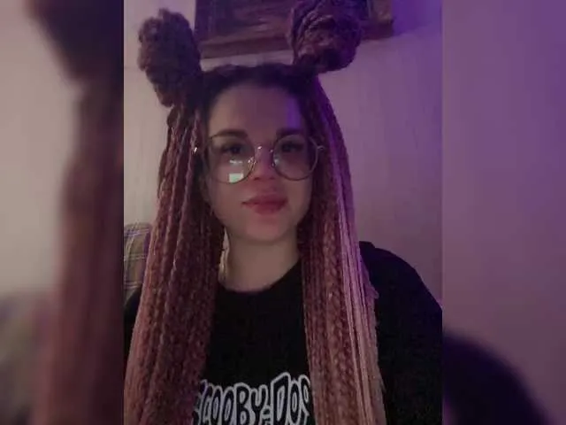 Nana__ch – webcam model profile photo Image 6