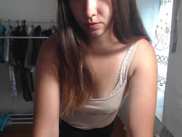 MistressLouUK – webcam model profile photo Image 13