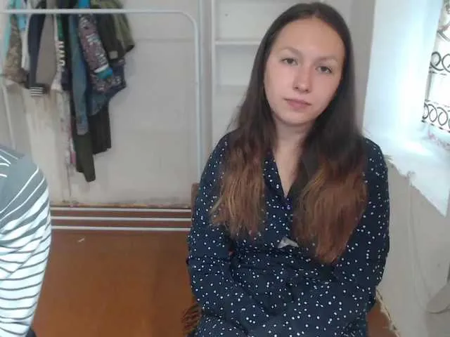MistressLouUK – webcam model profile photo Image 18