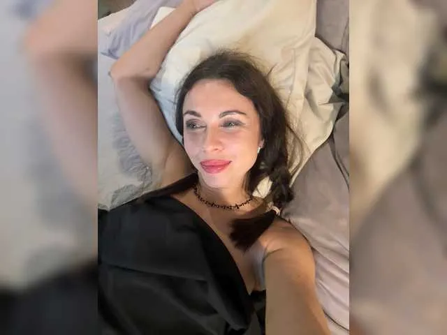 EvaElvish – webcam model profile photo Image 17