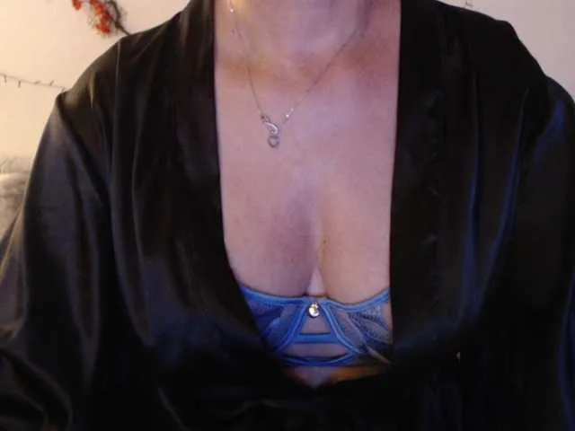 anyuta1212 – webcam model profile photo Image 14