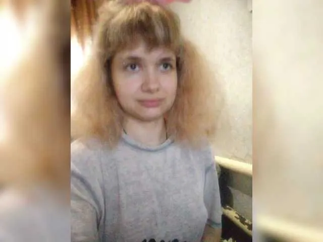 SusyBlair – webcam model profile photo Image 2