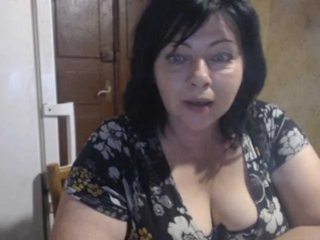 BlondeScarlettx – webcam model profile photo Image 2