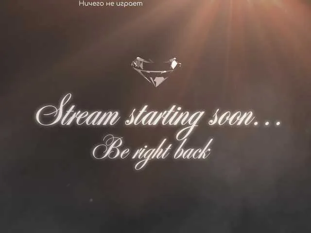 LoraDevine – webcam model profile photo Image 13