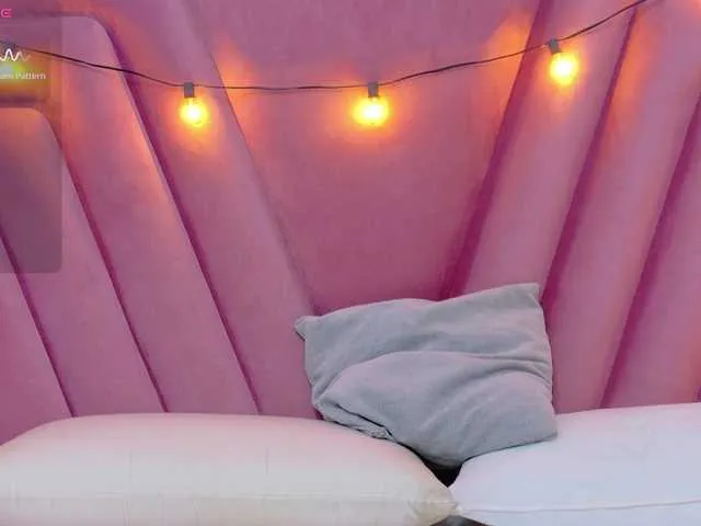 kaeliascorch – webcam model profile photo Image 15