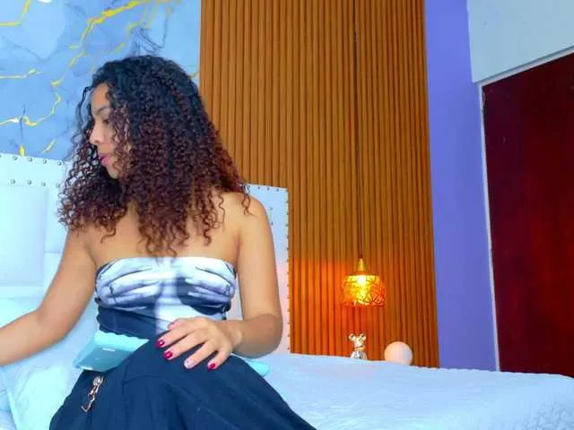 EvaElvish – webcam model profile photo Image 4