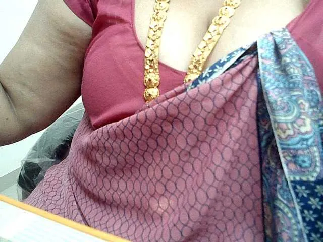 hotpavitra – webcam model profile photo