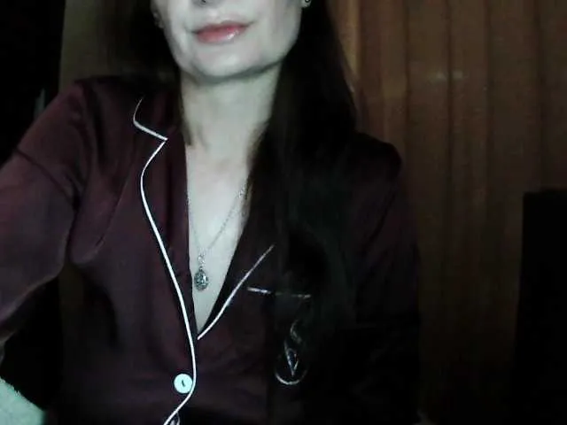 Zaradavis – webcam model profile photo Image 12