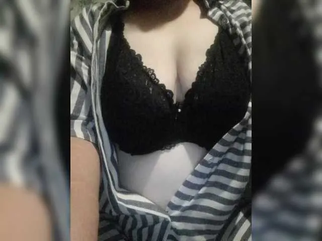 kykyshe4ka – webcam model profile photo Image 9