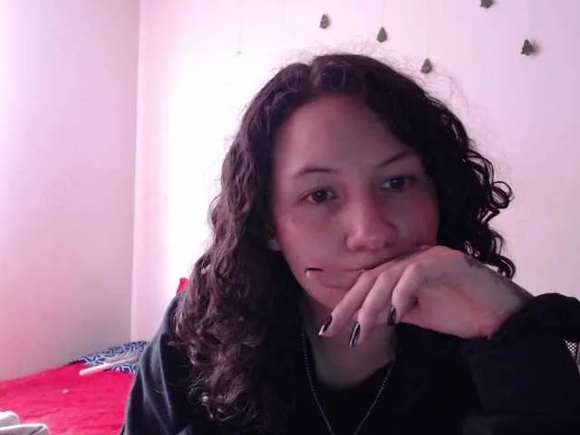 Sweet-Mishelle – webcam model profile photo Image 3