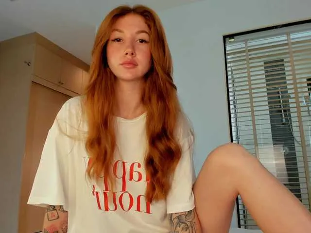 Nana__ch – webcam model profile photo Image 2