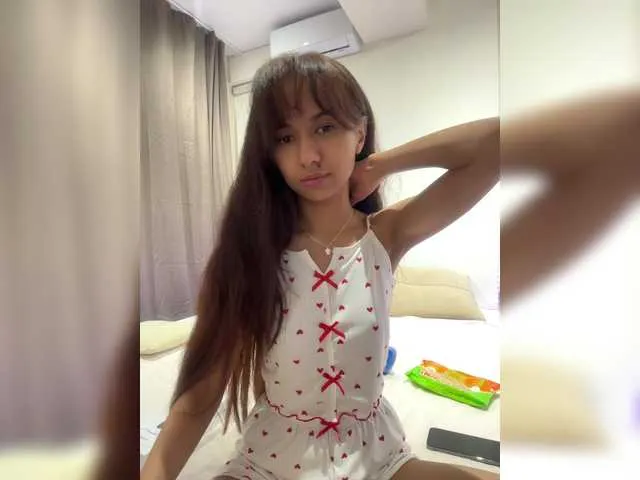 SusyBlair – webcam model profile photo Image 2