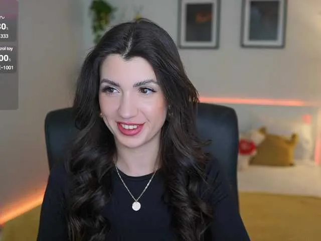 MilfDolores – webcam model profile photo Image 5