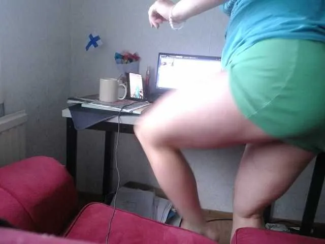 MissScarlett_xx – webcam model profile photo Image 12