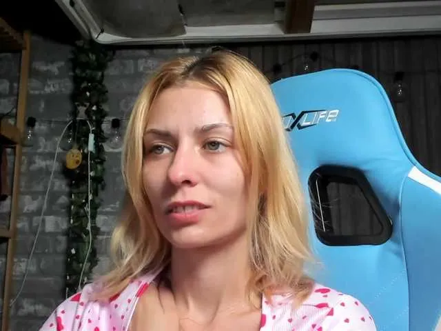 Scarlettsteelexo – webcam model profile photo Image 18