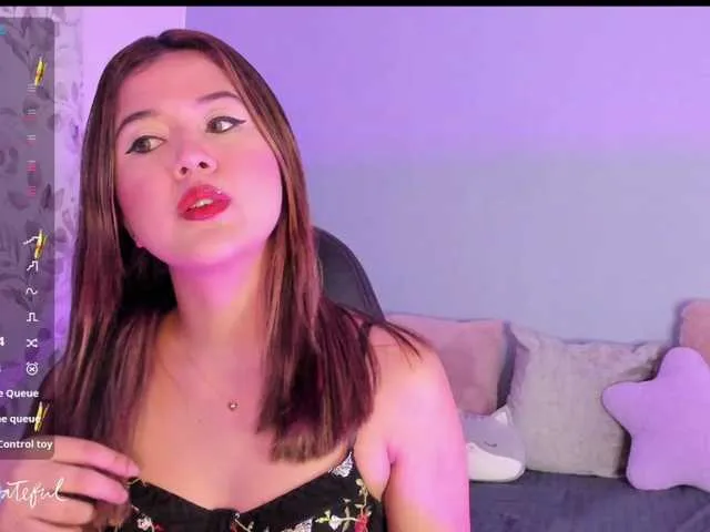 Angel-A – webcam model profile photo Image 2