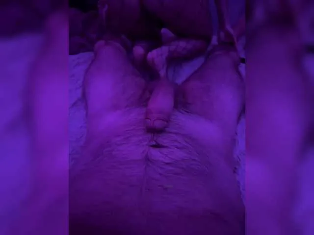 SashaVaughn – webcam model profile photo Image 14