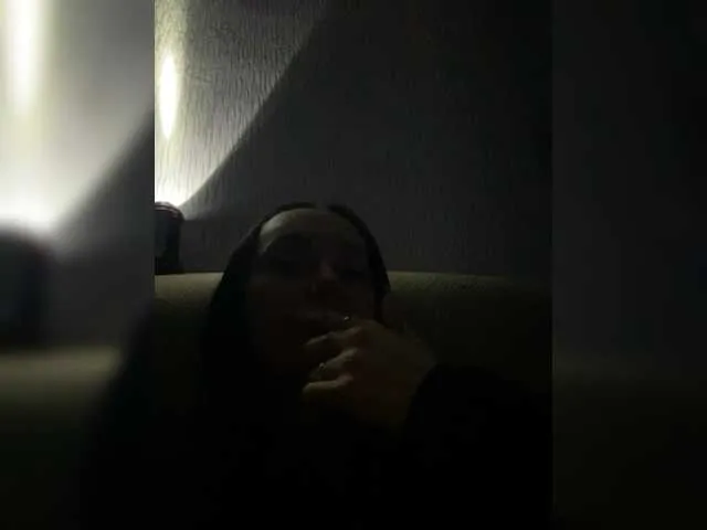 BabeBeth40 – webcam model profile photo Image 14