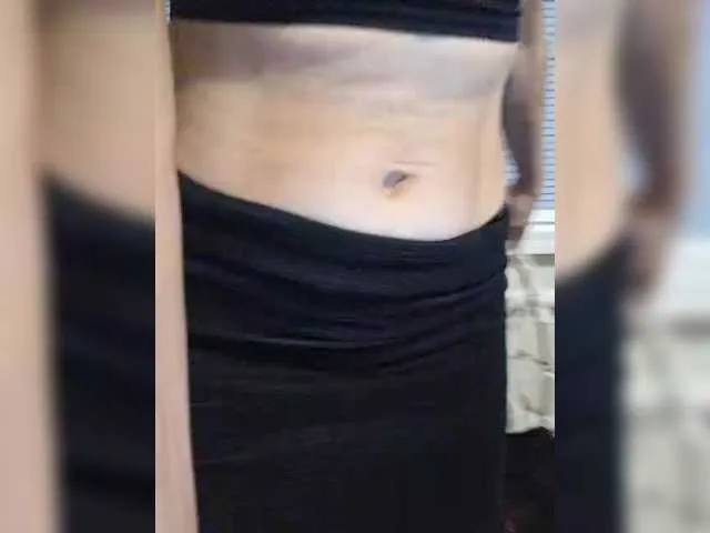 LorrySkye – webcam model profile photo Image 7