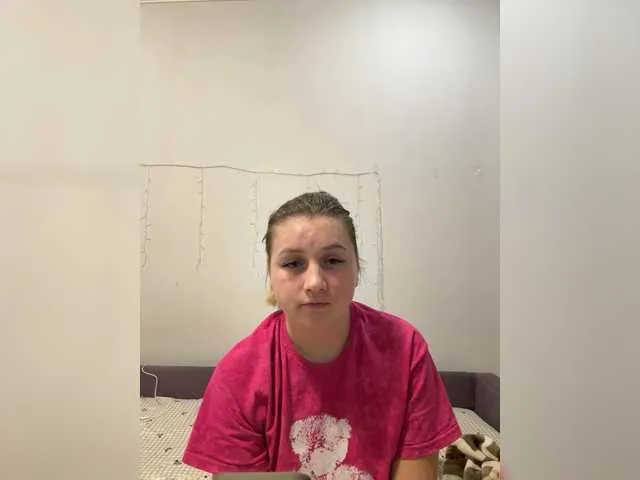 Kristy2905 – webcam model profile photo