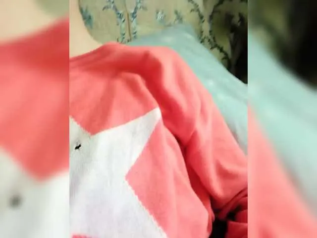 British_EmJess – webcam model profile photo Image 10