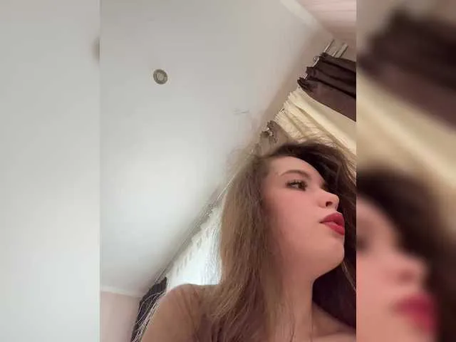British_EmJess – webcam model profile photo Image 16