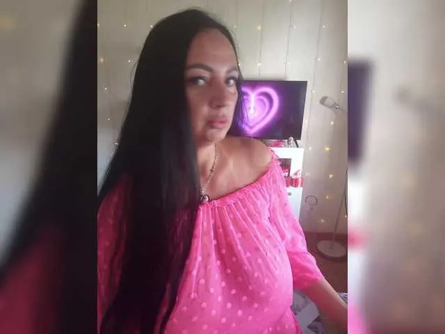 WetTigress – webcam model profile photo Image 15