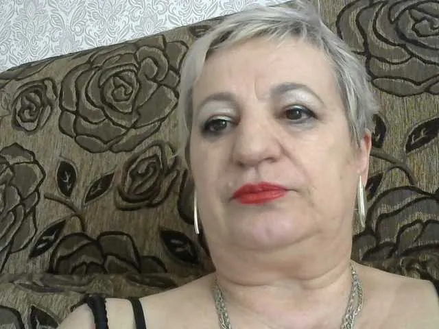 lara45 Image 6