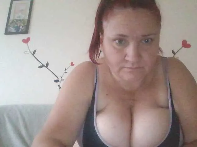 daddySgirl9 – webcam model profile photo Image 8