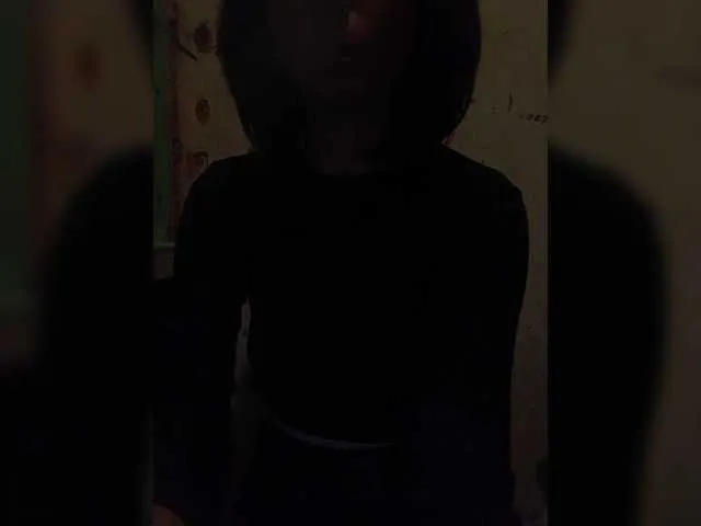 Lena-33 – webcam model profile photo