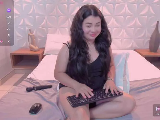 Sweet-Mishelle – webcam model profile photo Image 4