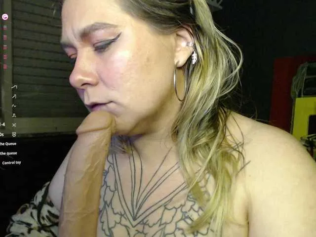 Alenushka888 – webcam model profile photo Image 11