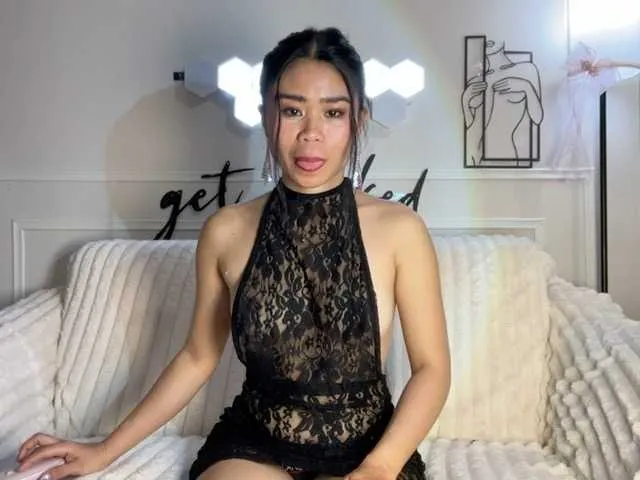 SofiaSins – webcam model profile photo Image 3