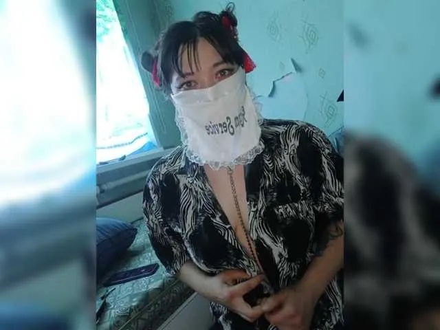 LizzieGreyX – webcam model profile photo Image 4