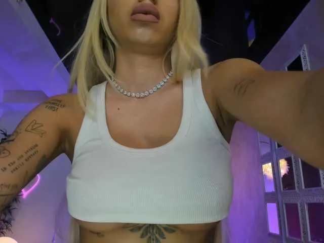 LisaAkira Image 5