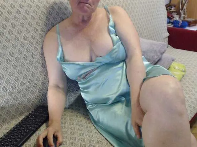 Scarlettsteelexo – webcam model profile photo Image 9